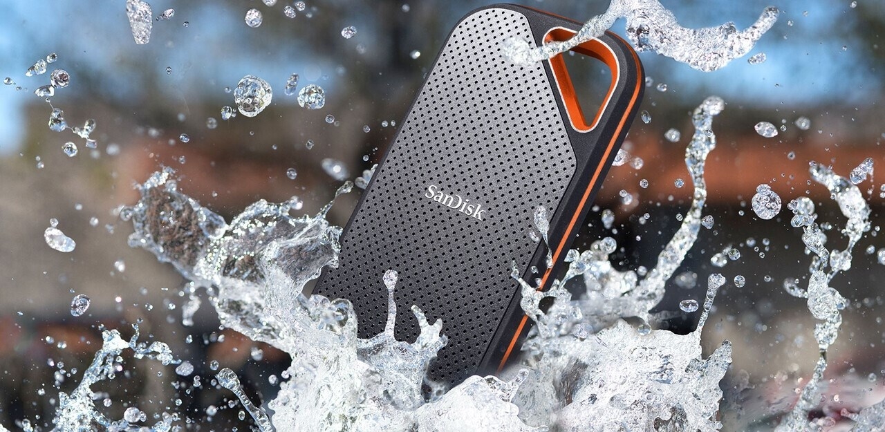 SanDisk Extreme PRO Portable SSD 2 TB USB 3.2 Gen 2x2 Schwarz