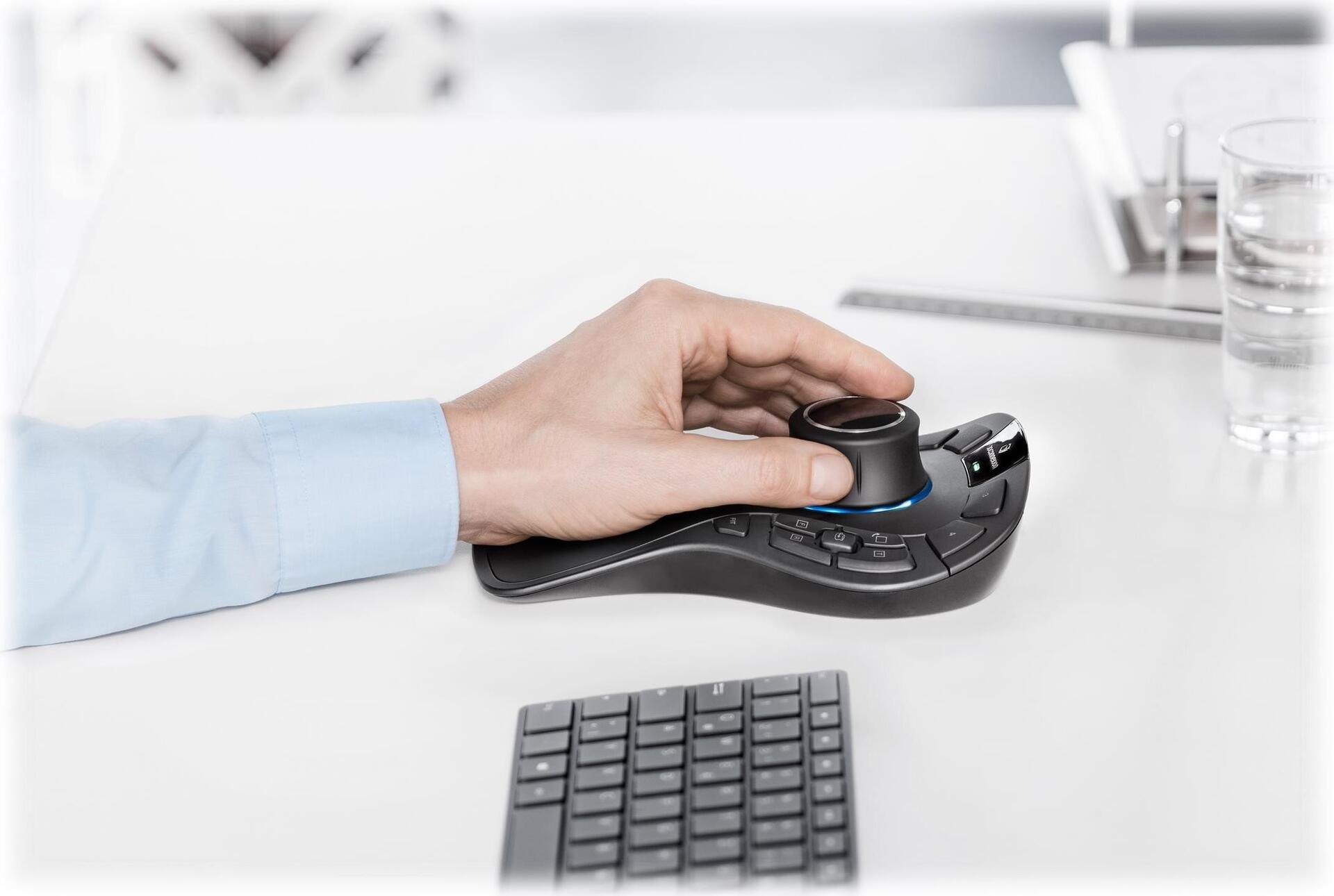 3Dconnexion SpaceMouse Pro Wireless Bluetooth Edition 15 Tasten Schwarz