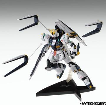 Figurka kolekcjonerska BANDAI MG 1/100 NU GUNDAM Ver. Ka (GUN83107)