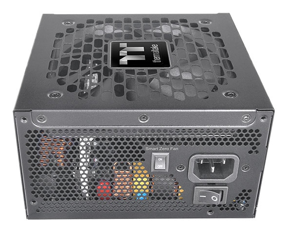 Thermaltake ToughPower GT 750W PC-Netzteil 80 PLUS Gold Schwarz