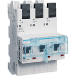 Hager HTS363C. Eingangsspannung: 230/400 V. Module Menge (max): 4,5 Modul(e), Schaltleistung: 63 A. Breite: 81 mm, Höhe: 158 mm (HTS363C)