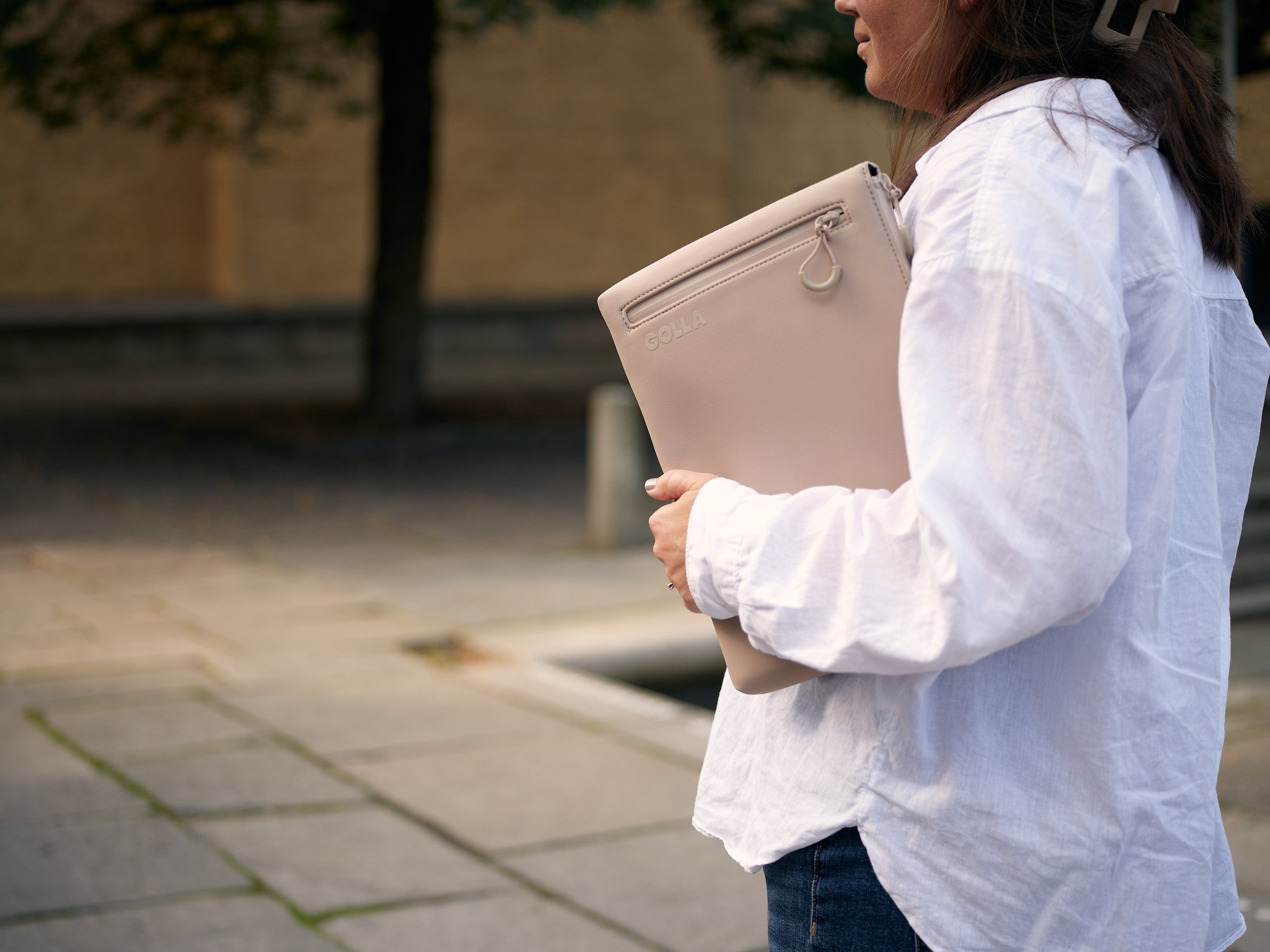 Golla Notebook-Hülle 15" Neopren Cremefarben