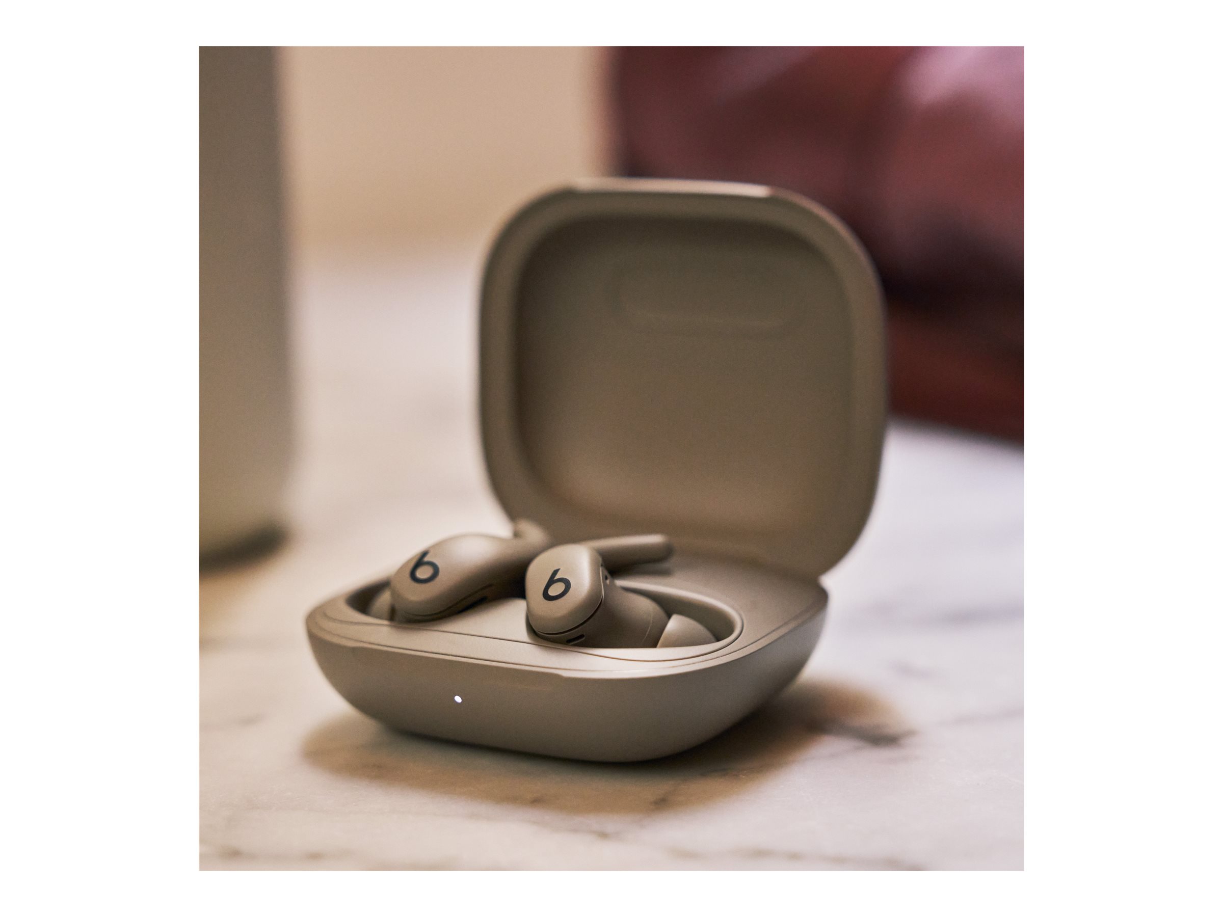 Powerbeats Fit - Kabellose Fitness In-Ear Kopfhörer mit sicherem Sitz - Gravelgrau