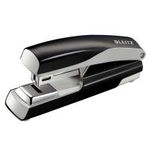 LEITZ Flachheftgerät Nexxt 5505, Heftleistung: 30 Blatt schwarz, Flachhefttechnologie spart bis 30% Platz im Ordner (5505-00-95)