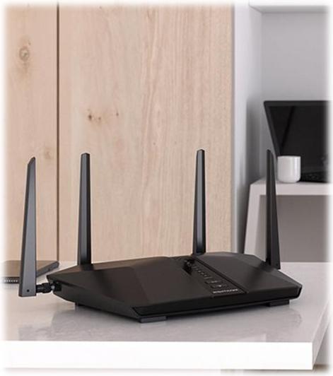 NETGEAR Nighthawk RAX30 Wi-Fi 6 Router Schwarz