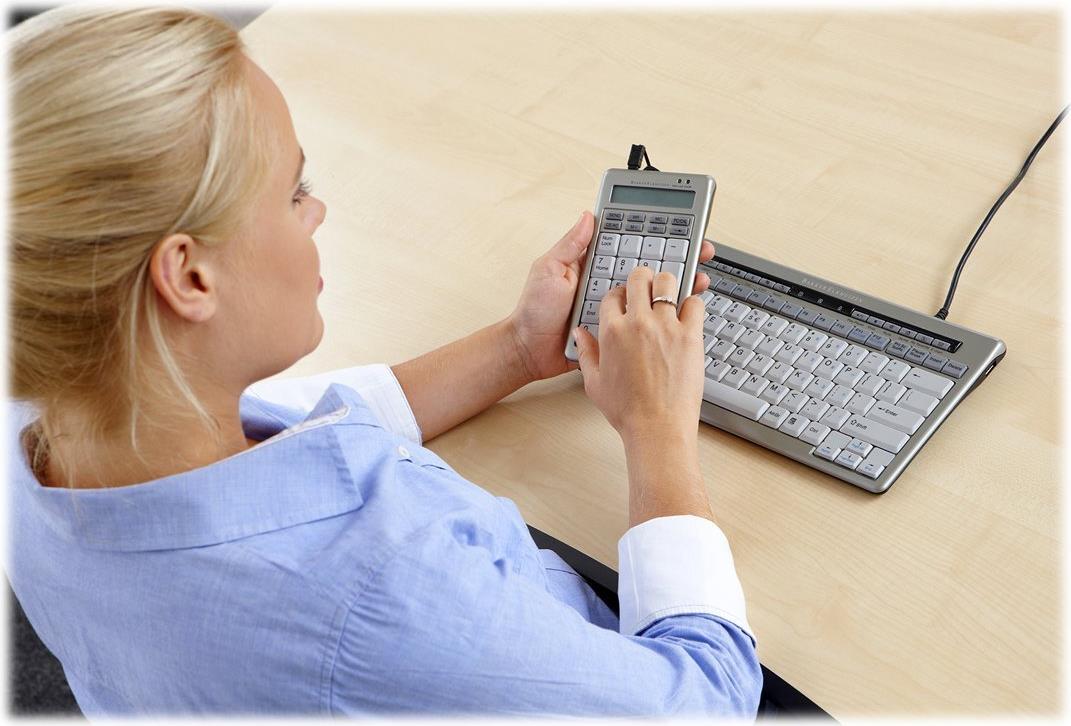 Bakker Elkhuizen S-board 840 Numeric Externer Ziffernblock USB mit Taschenrechnerfunktion Hellgrau/Weiß
