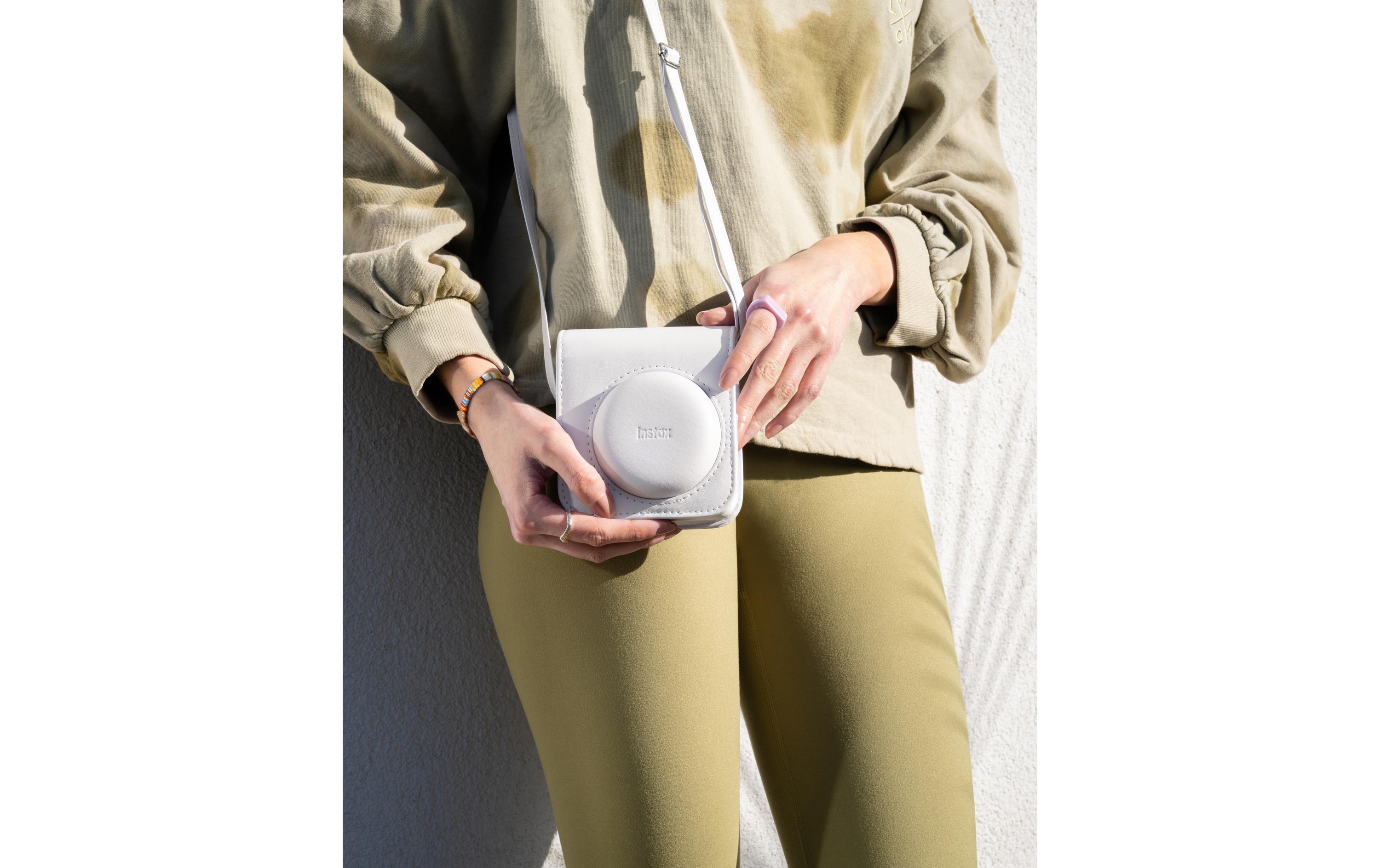 Fujifilm Instax Mini 12 Tasche Ton weiß