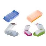 helit Lernkartei BeeBox, A7, Unterteil: himbeer-transluzent Deckel: transluzent-weiß, aus Polystyrol, Deckel sowohl (H6901125)