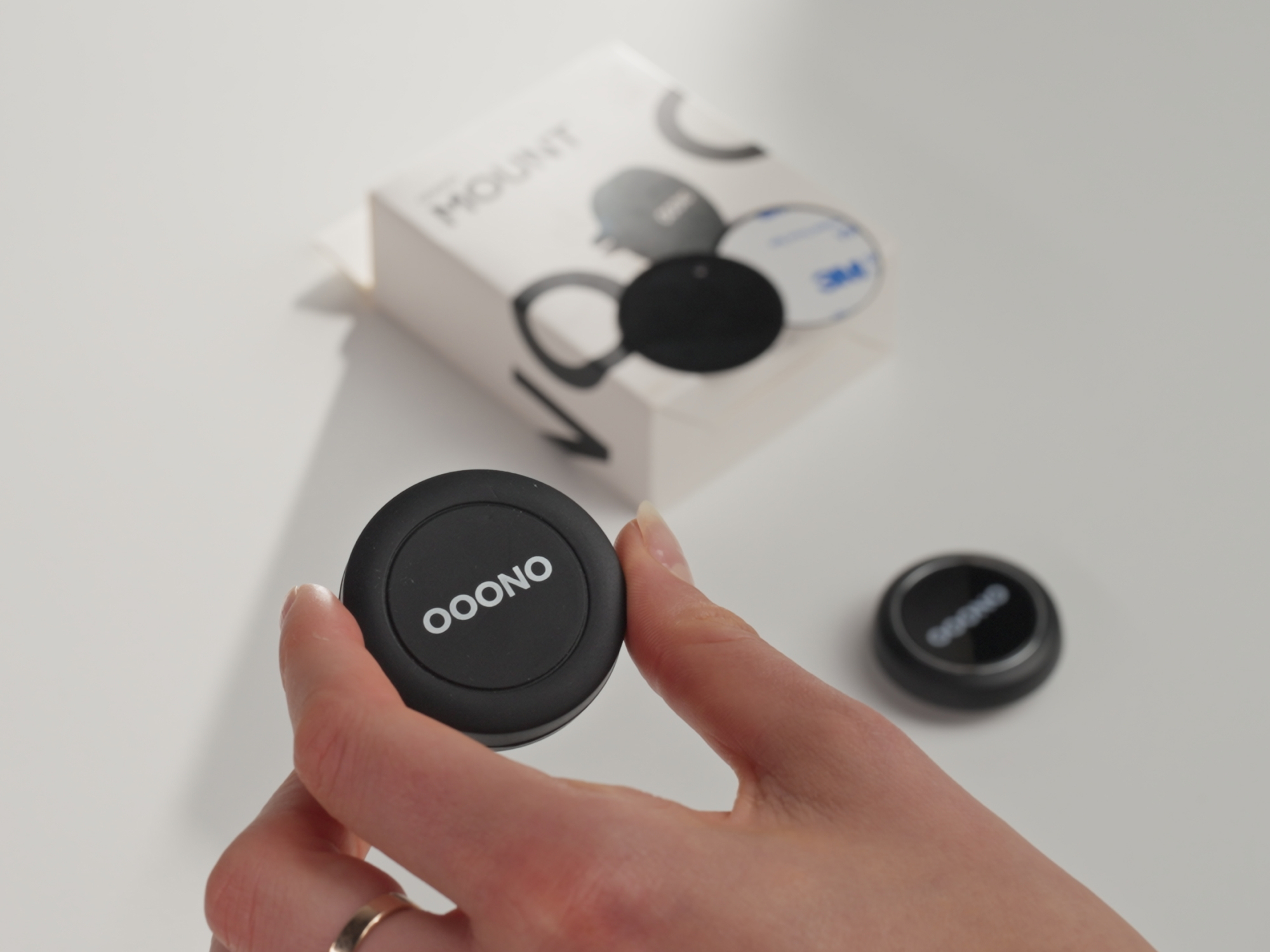 OOONO Mount Passive Halterung für Smartphones Schwarz