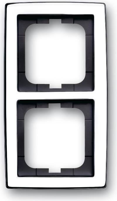 Busch-Jaeger 1754-0-4327. Produktfarbe: Chrom, Markenkompatibilität: Busch-Jaeger. Breite: 87 mm, Höhe: 157 mm, Dicke: 1,1 cm (2CKA001754A4327)