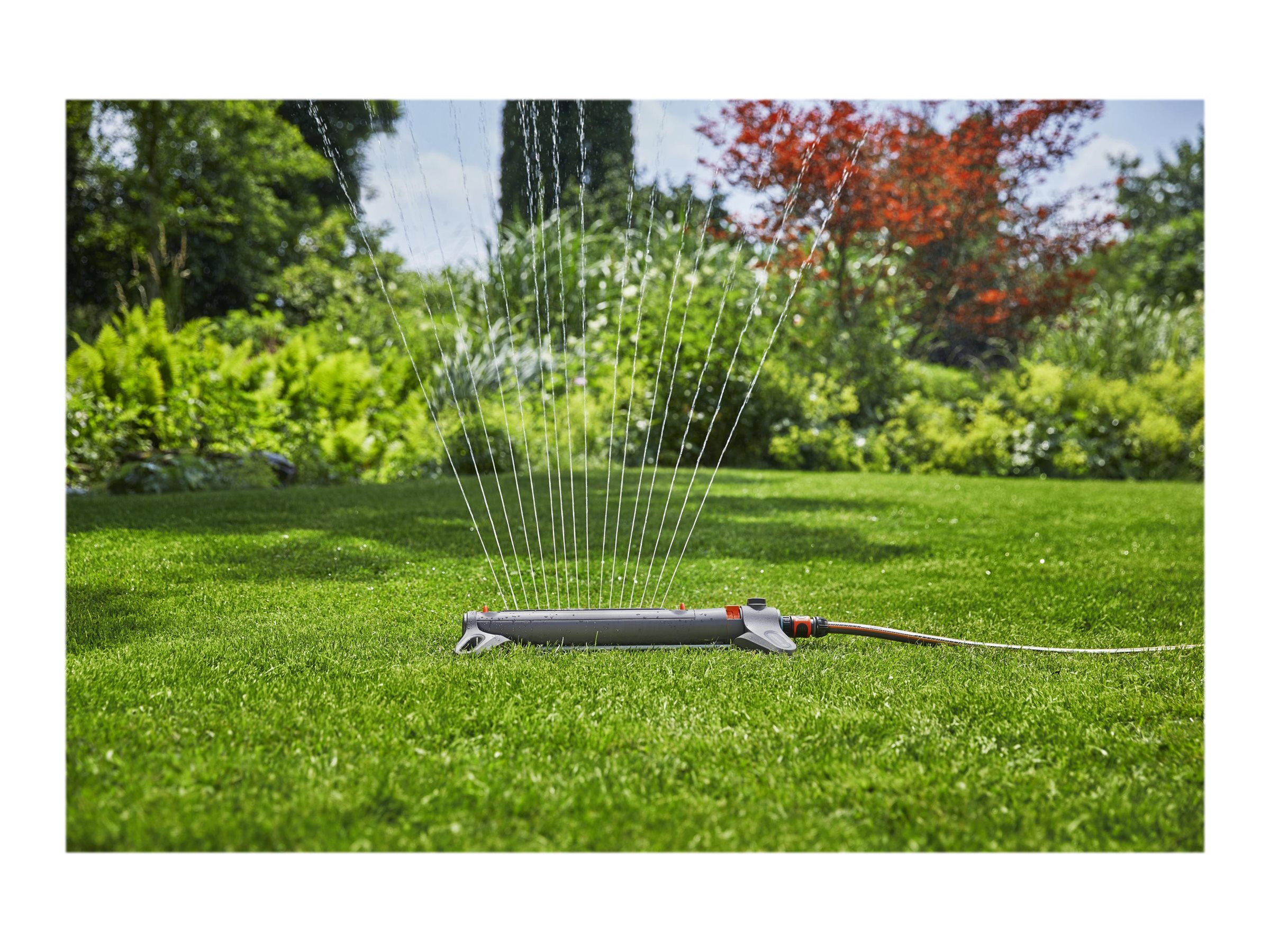 Gardena AquaZoom M Viereckregner 250 m² Schwarz