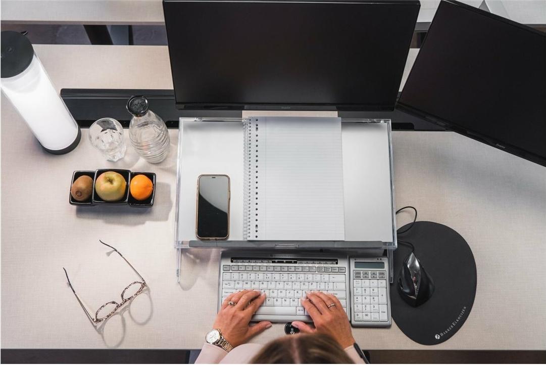 BakkerElkhuizen FlexDesk 640 Dokumentenhalter 51,5 cm x 38 cm Hellgrau, Transparent