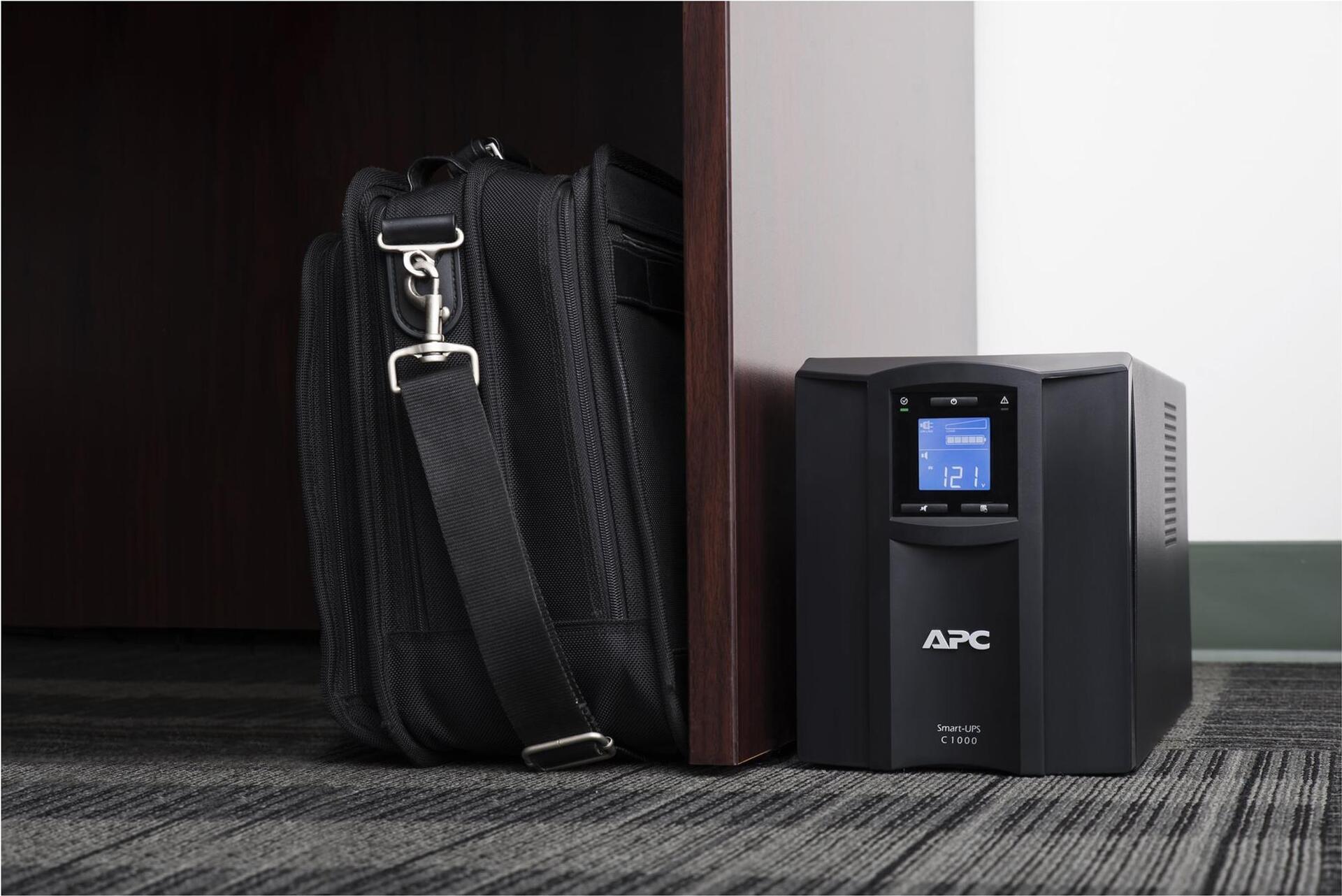 APC Smart-UPS C SMC1000IC 1000 VA Line-Interactive 230V Schwarz