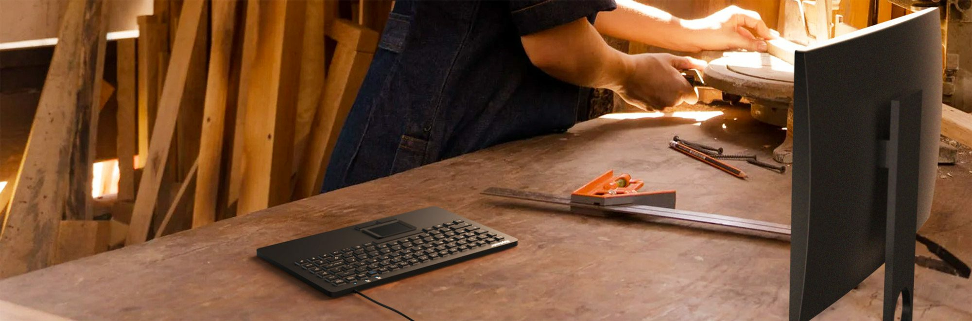 KeySonic KSK-5230 IN Kabelgebundene USB-Tastatur UK QWERTY Touchpad Wasserdicht Schwarz