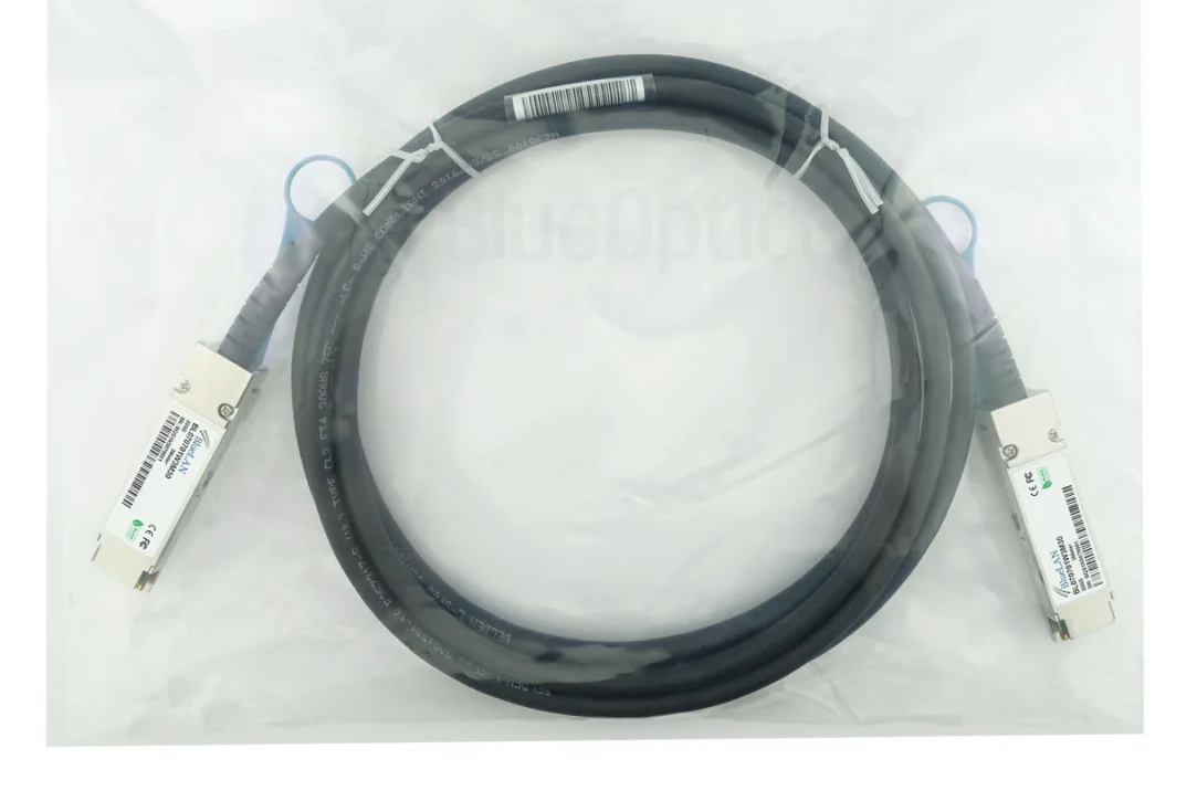 BlueOptics QSFP56 DAC Kabel 0,5 m 200Gb/s Schwarz