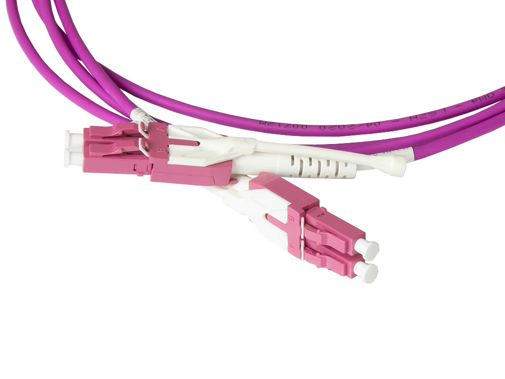 Good Connections LWL Patchkabel Duplex OM4 50/125 µm LC/LC UNIBOOT 15 m Violett
