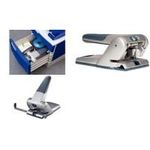 LEITZ Registraturlocher 5180, Stanzleistung: 65 Blatt schwarz, Extrastarker Registraturlocher, mit Anschlagschiene (5180-00-95)