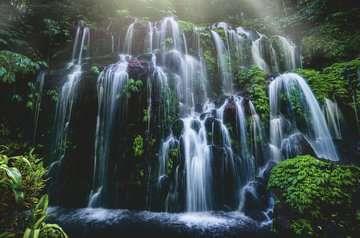 Ravensburger Wasserfall auf Bali (10217116)