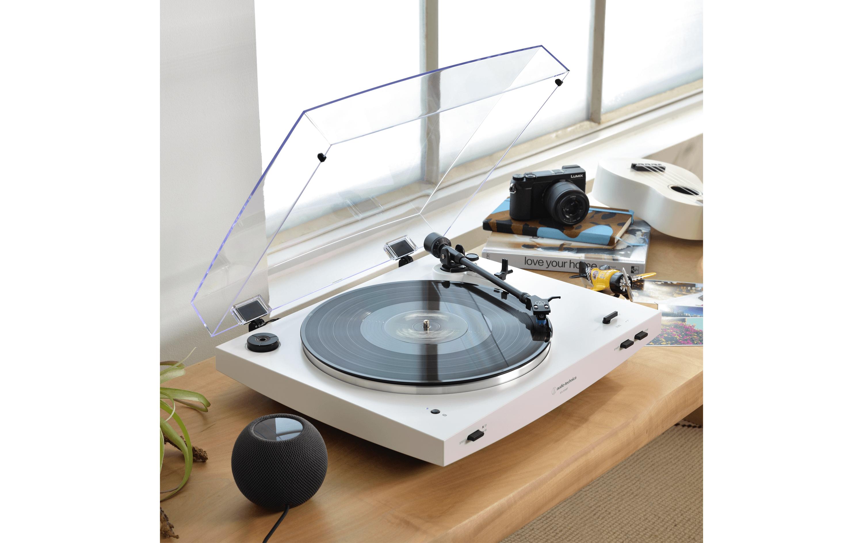 Audio-Technica AT-LP3XBTWH Plattenspieler Vollautomatisch mit Riemenantrieb 33 1/3, 45 RPM Bluetooth Weiß
