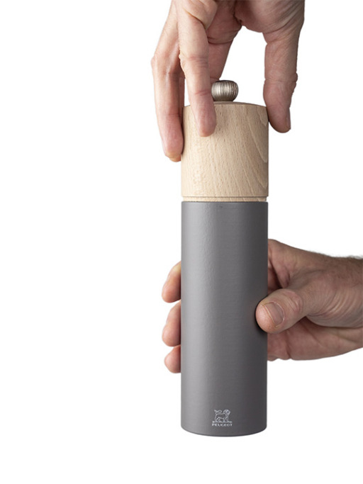 Peugeot Boreal Pfeffermühle 21 cm Rock Grey