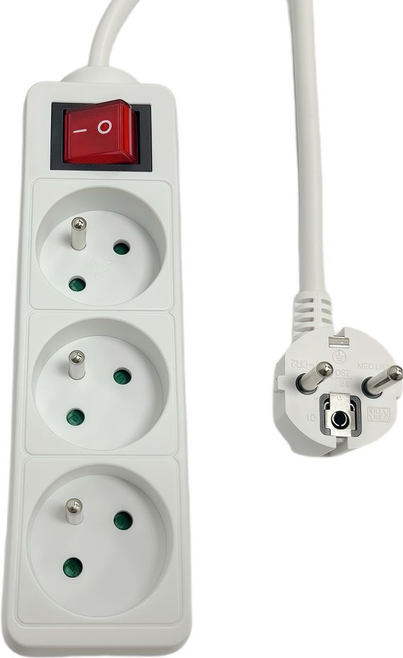 MicroConnect 3-way Power Strip on/off switch FR Type E White - Steckdosenleiste (MC-PSOO030150FRW)