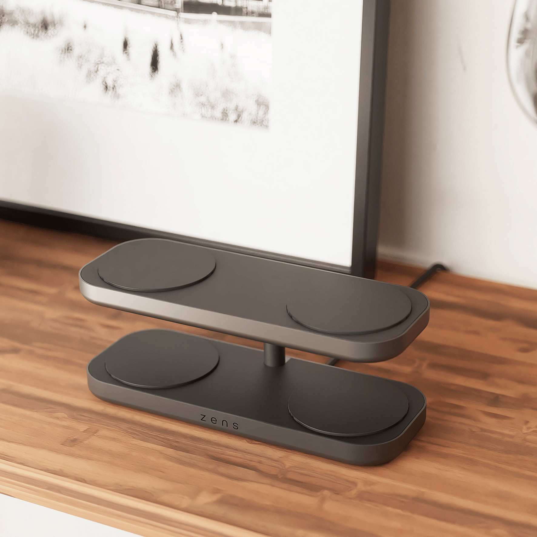 ZENS Aluminium Series Quattro Charger Pro 4 4x 15W Qi2 Schwarz