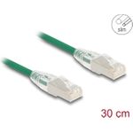 Delock RJ45 Netzwerkkabel Cat.6A Stecker zu Stecker mit gebogener Rastnase U/FTP Slim 0,3 m grün (80363)