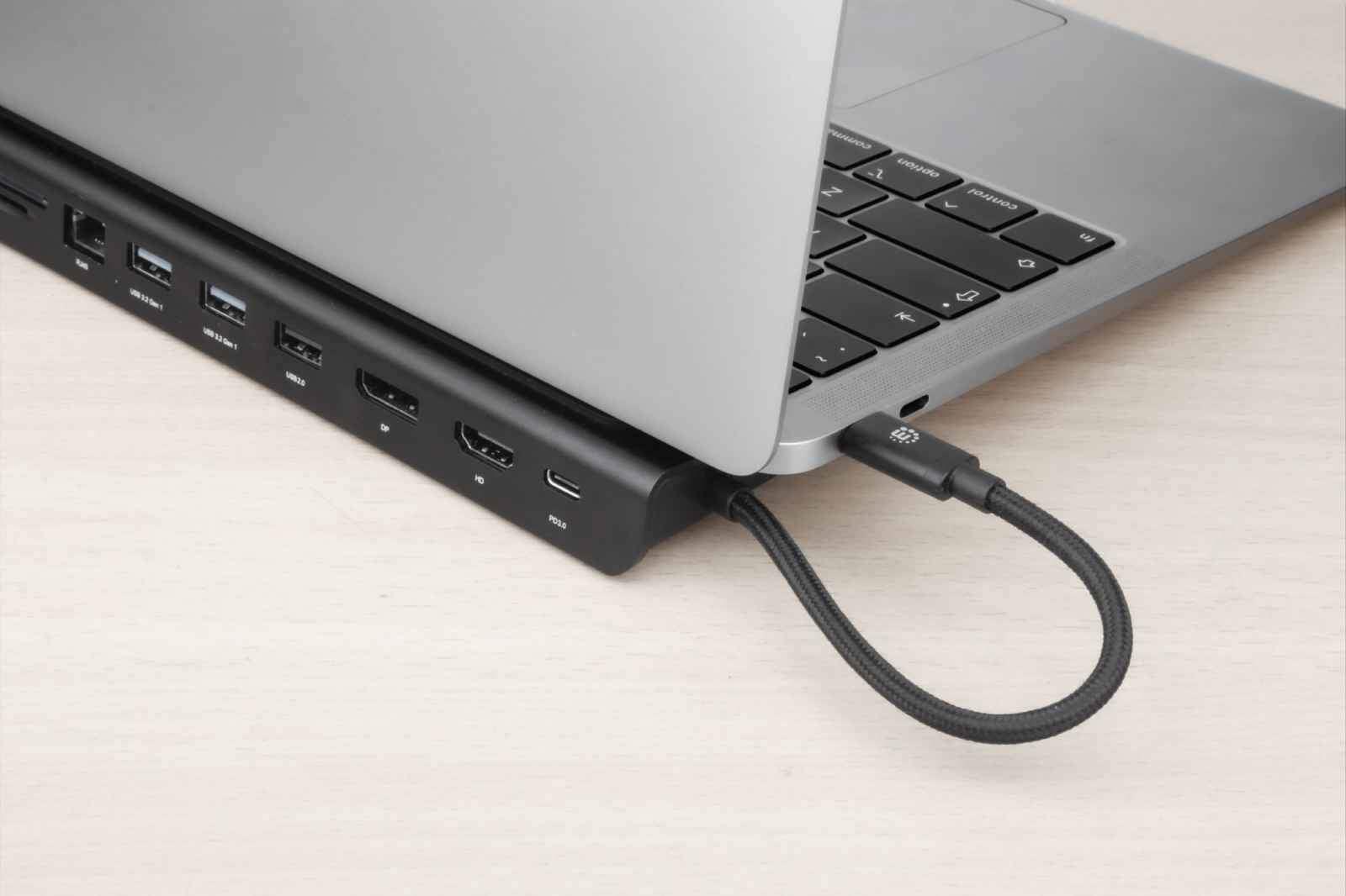 Manhattan USB-C Dockingstation MST 11-in-1 Grau
