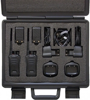 Stabo Koffer bestehend aus:2 x FT-Digi-_82 x Li-ion-Batteriepacks 3,7 V/1650mAH2 x Tischladegeräte2 x AC/DC-Adapter2 x Gürtelclips2 x Headsets2 x BdA (20283)