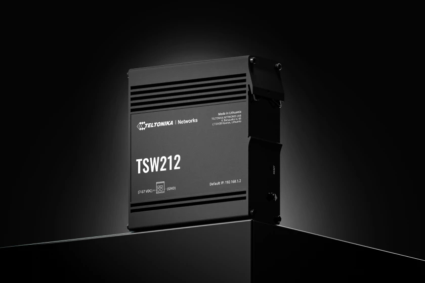 Teltonika TSW212 Managed Switch 8 x Gigabit Ethernet + 2 x SFP Schwarz