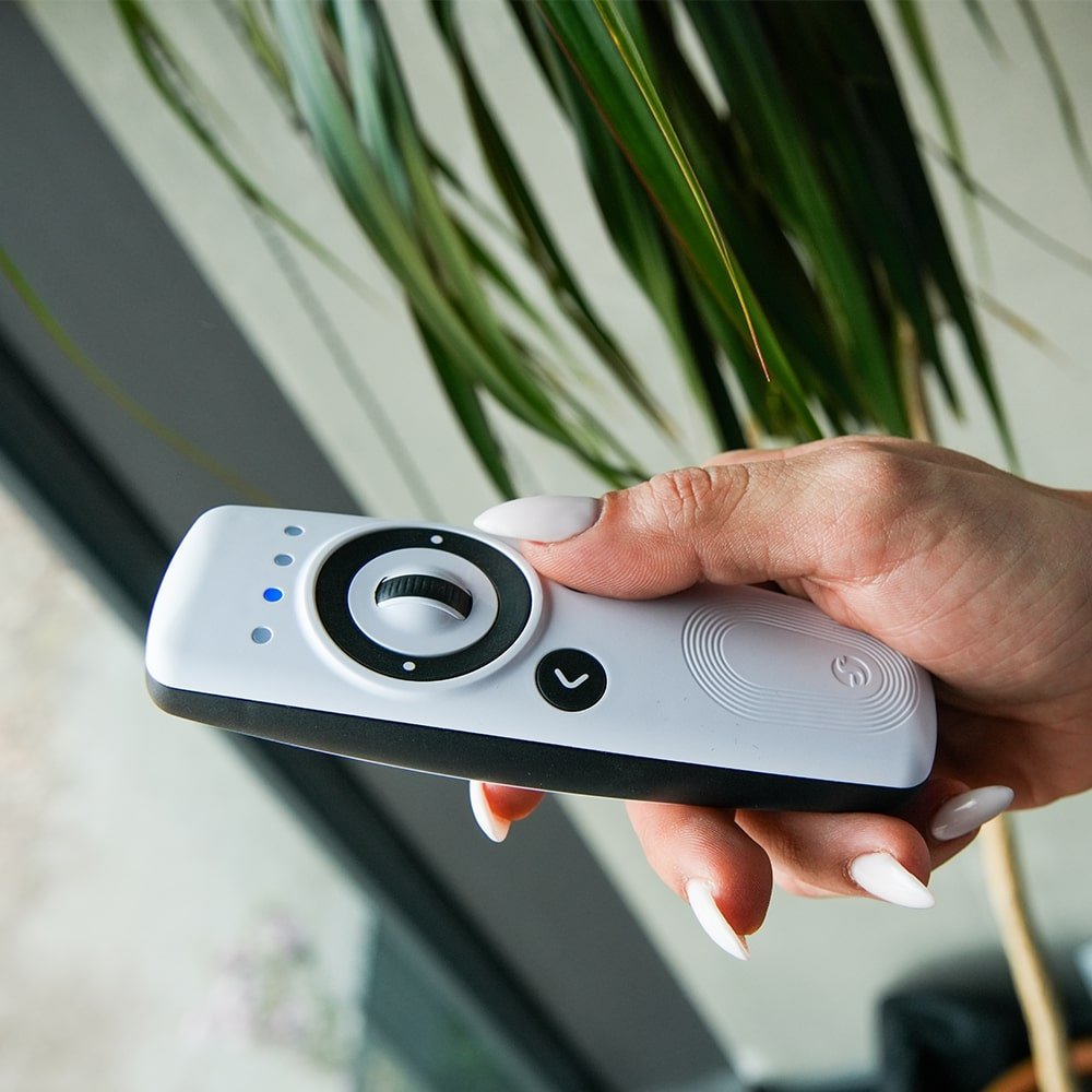 Shelly Blu Remote Control ZB mit Halterung Bluetooth ZigBee white