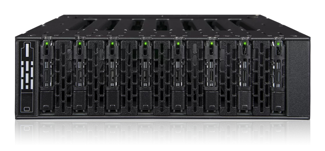 Icy Dock ToughArmor MB873MP-B V2 8x M.2 NVMe PCIe 4.0 OCuLink Schwarz