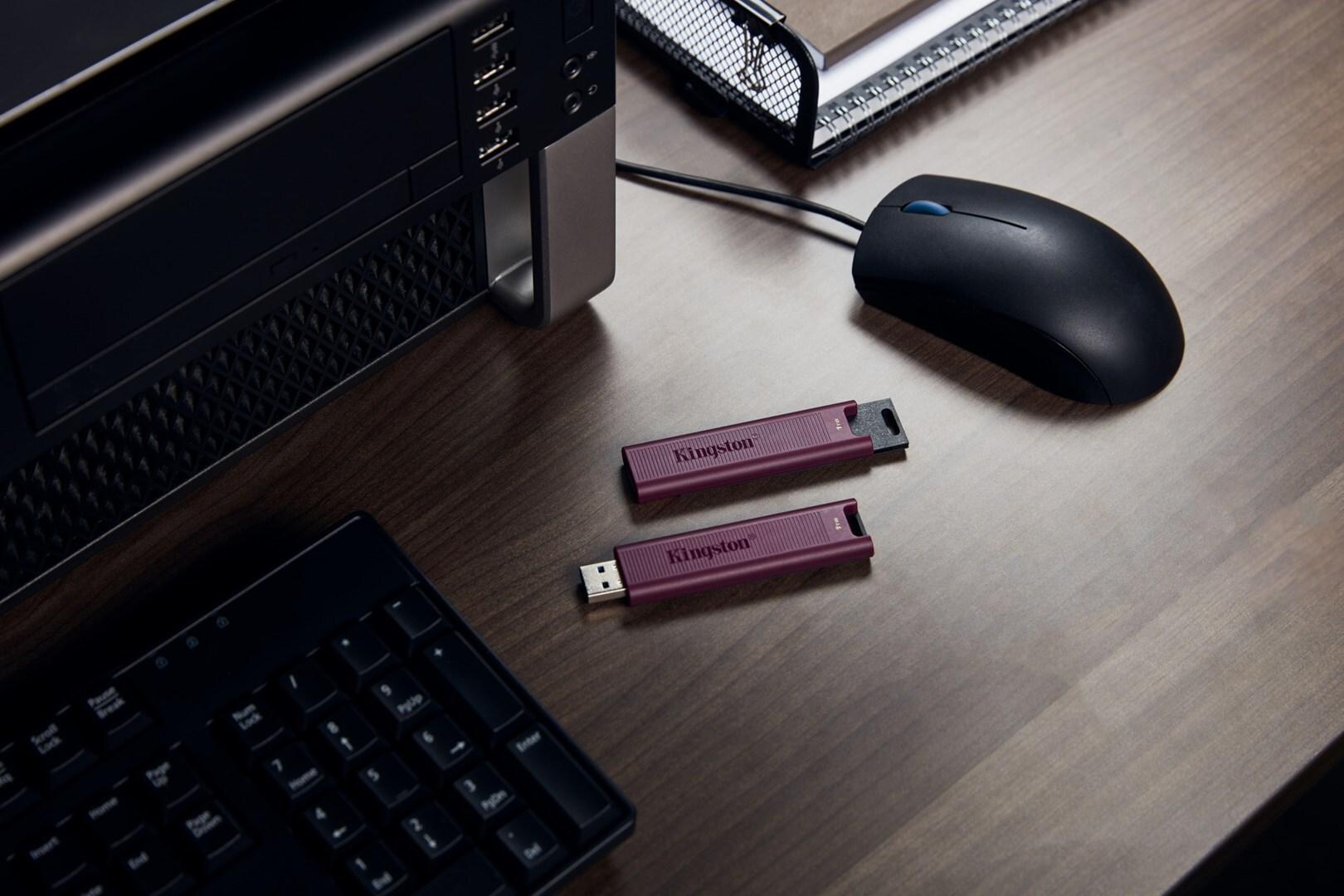 Kingston DataTraveler Max 1 TB USB 3.2 Gen 2 Rot