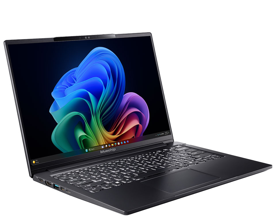 bluechip TRAVELline U14W17 14" Intel Core Ultra 5 16 GB RAM 500 GB SSD Schwarz