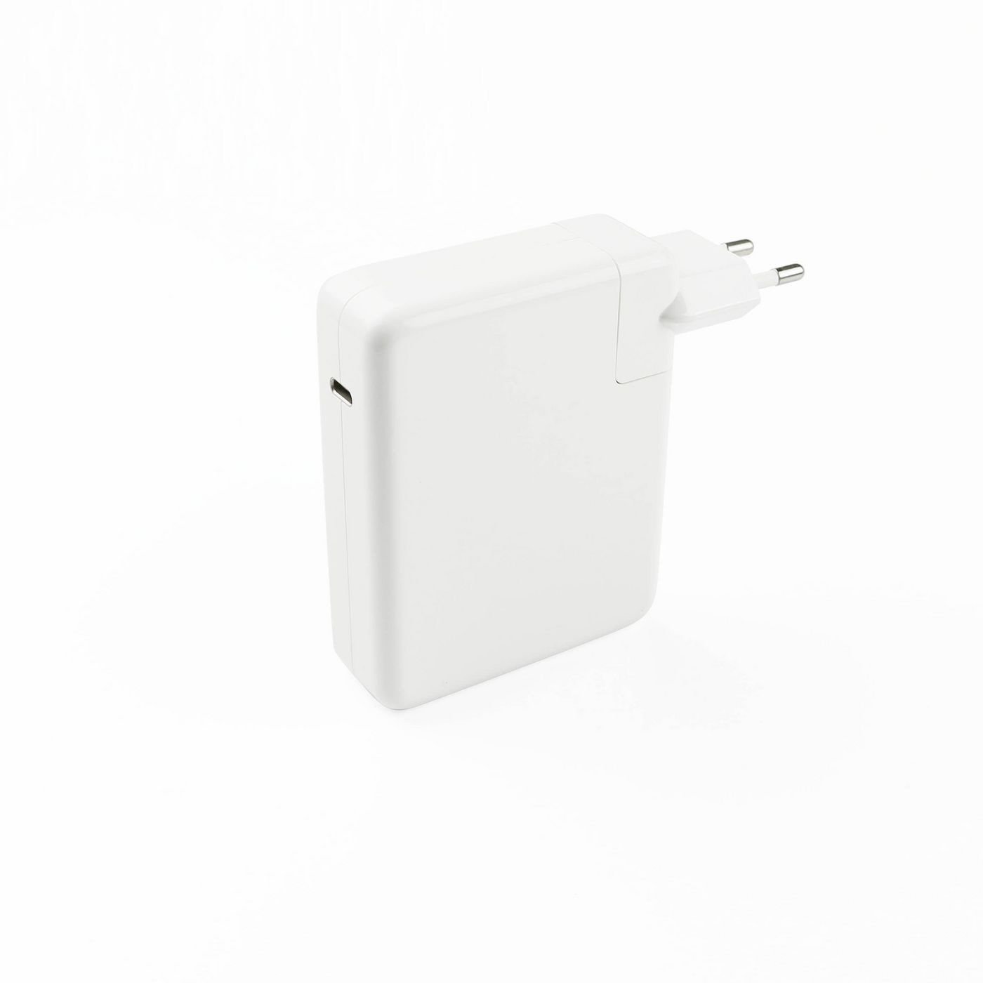 CoreParts USB-C Netzteil 140W für Apple MacBook EU-Stecker Weiß