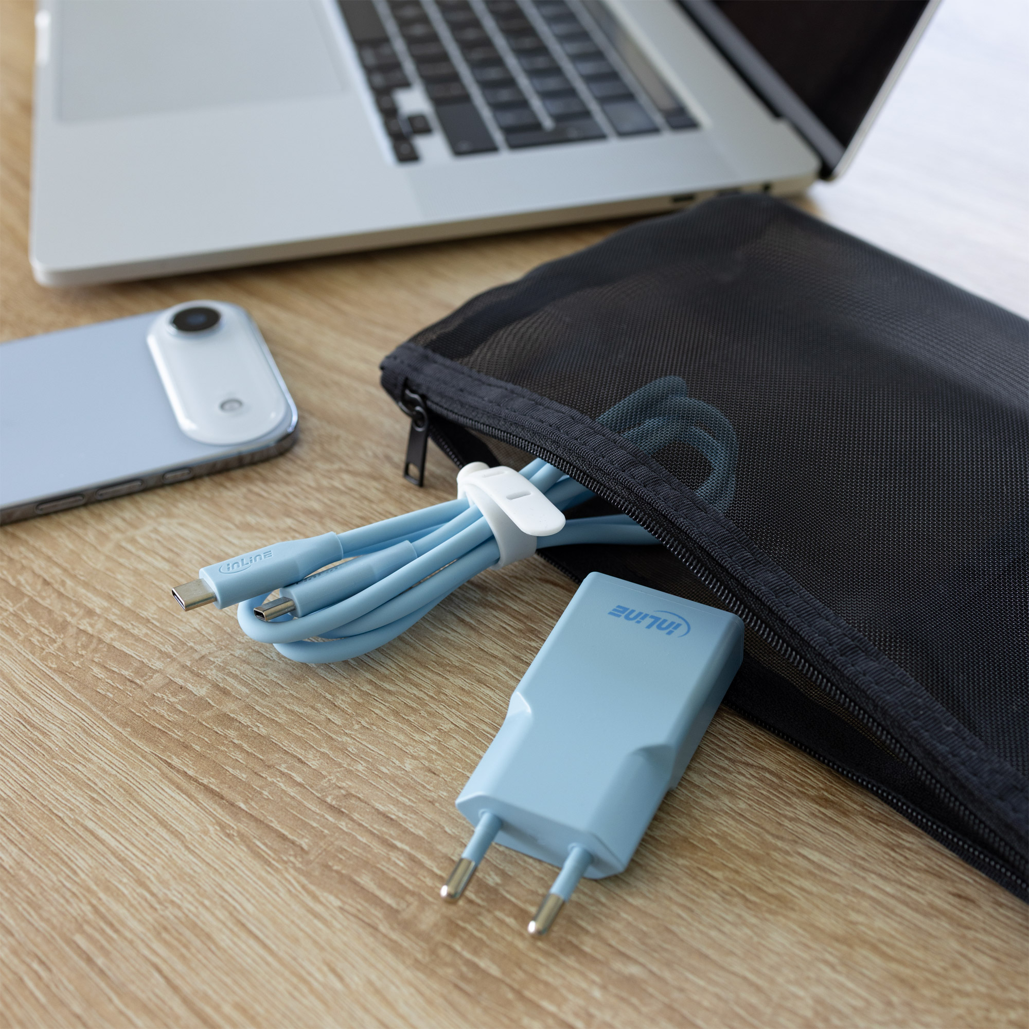 InLine USB-C Ladegerät 30W GaN Dual USB-C PD/PPS Eisbonbon/blau