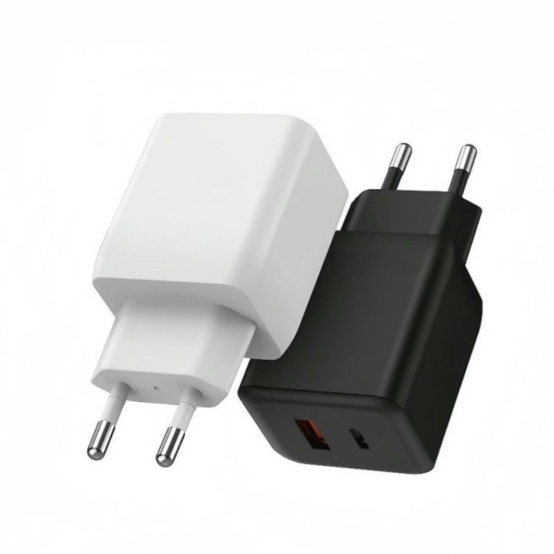 Netzstecker USB-A + USB-C "Home"Ladestecker AC 100-240V für USA A + USB C Steckverbindung Abmaße: 40x40x76mmInput AC110-240V 50/60HzOutput: USB A 5V3A, 9V2A, 12V 1.5AType C 5V3.1A,20WGewicht: 48gFarbe weiß oder schwarz Veredelung: Siebdruck, 4c, Gravur (USB-Type C_HOME)