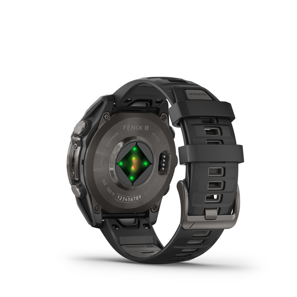 Garmin fenix 8 Sapphire 47 mm AMOLED Smartwatch Schwarz