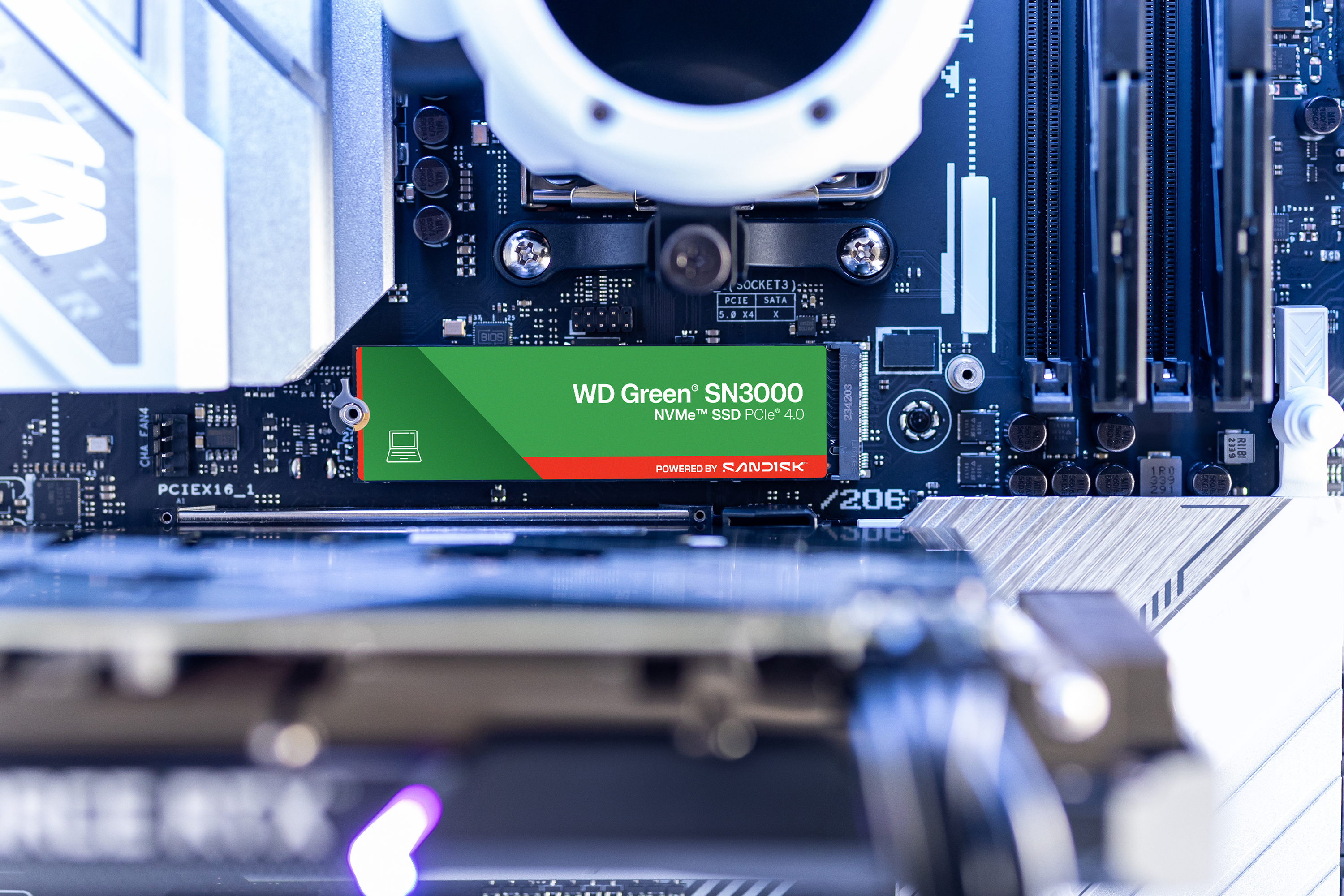 WD Green SN3000 NVMe SSD 2 TB M.2 PCIe 4.0 x4