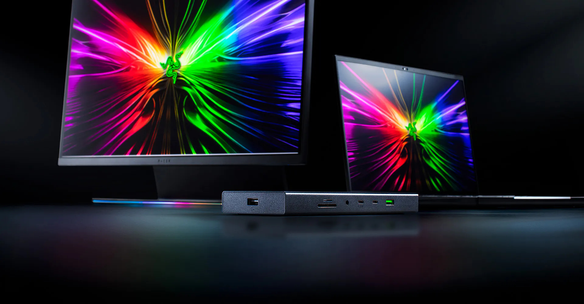 Razer USB 4 Dock Schwarz