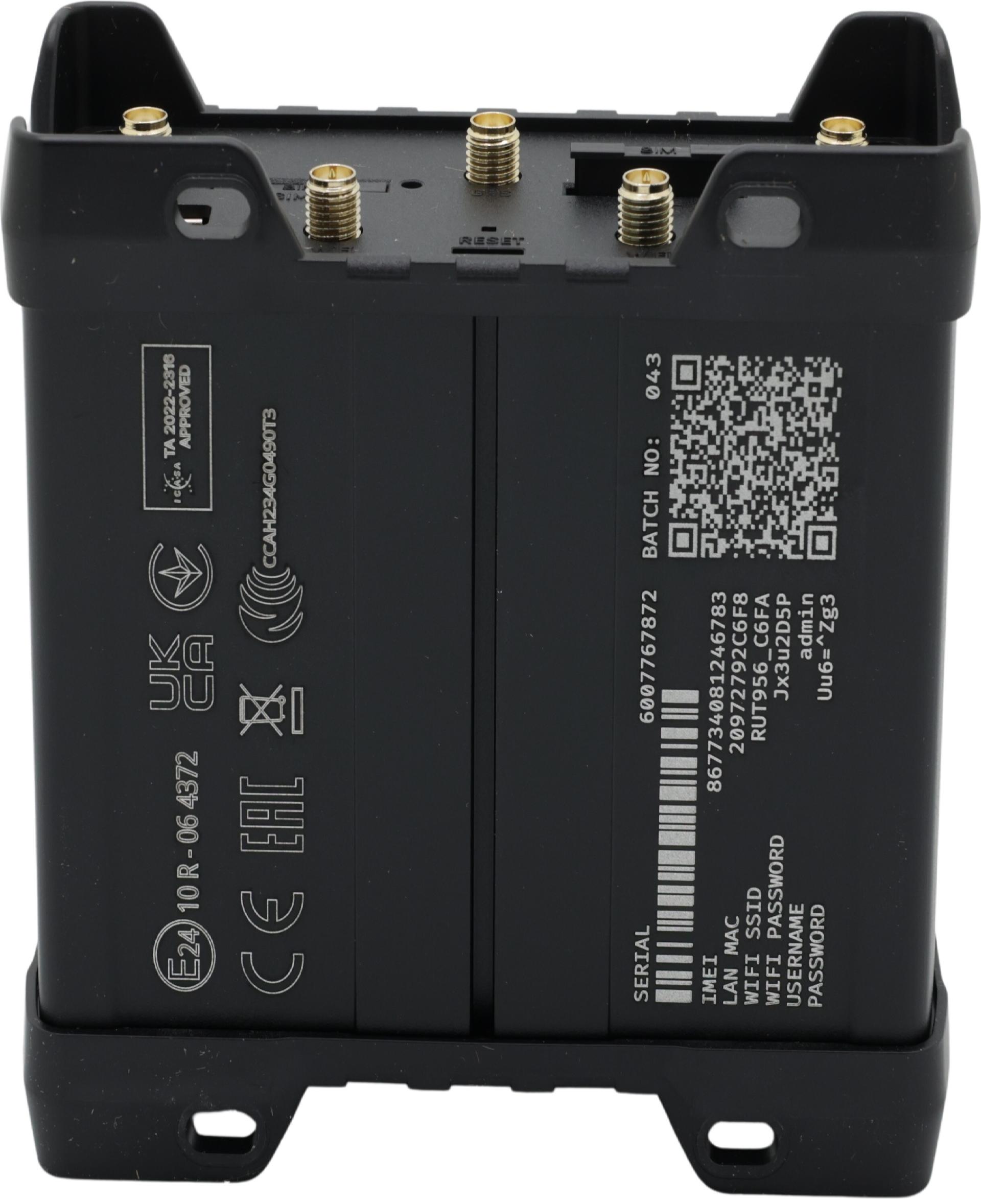 Teltonika RUT956 Mobilfunk-Router 3 Port 100 Mbit/s Schwarz