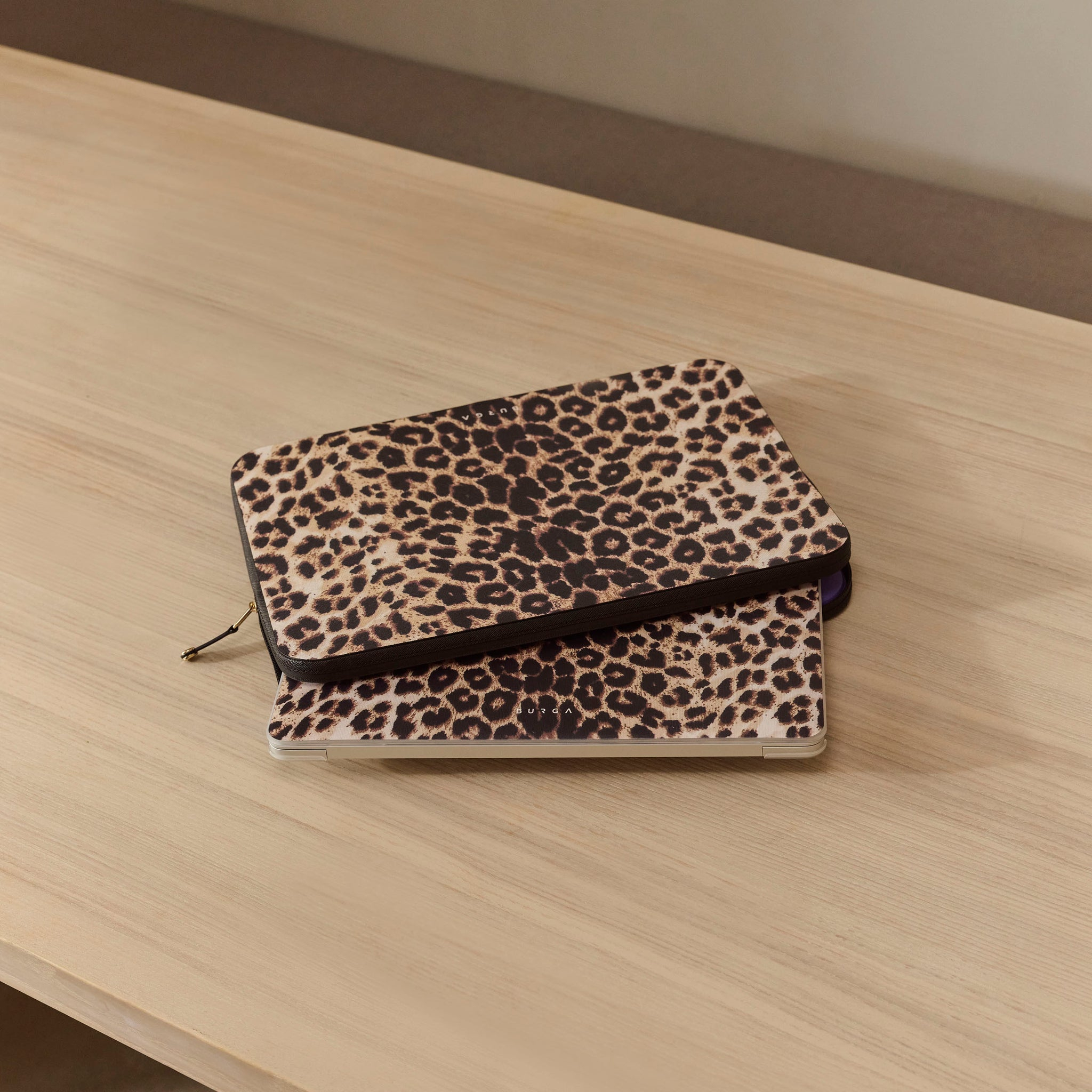 BURGA Laptop Sleeve Player 13" Mehrfarbig