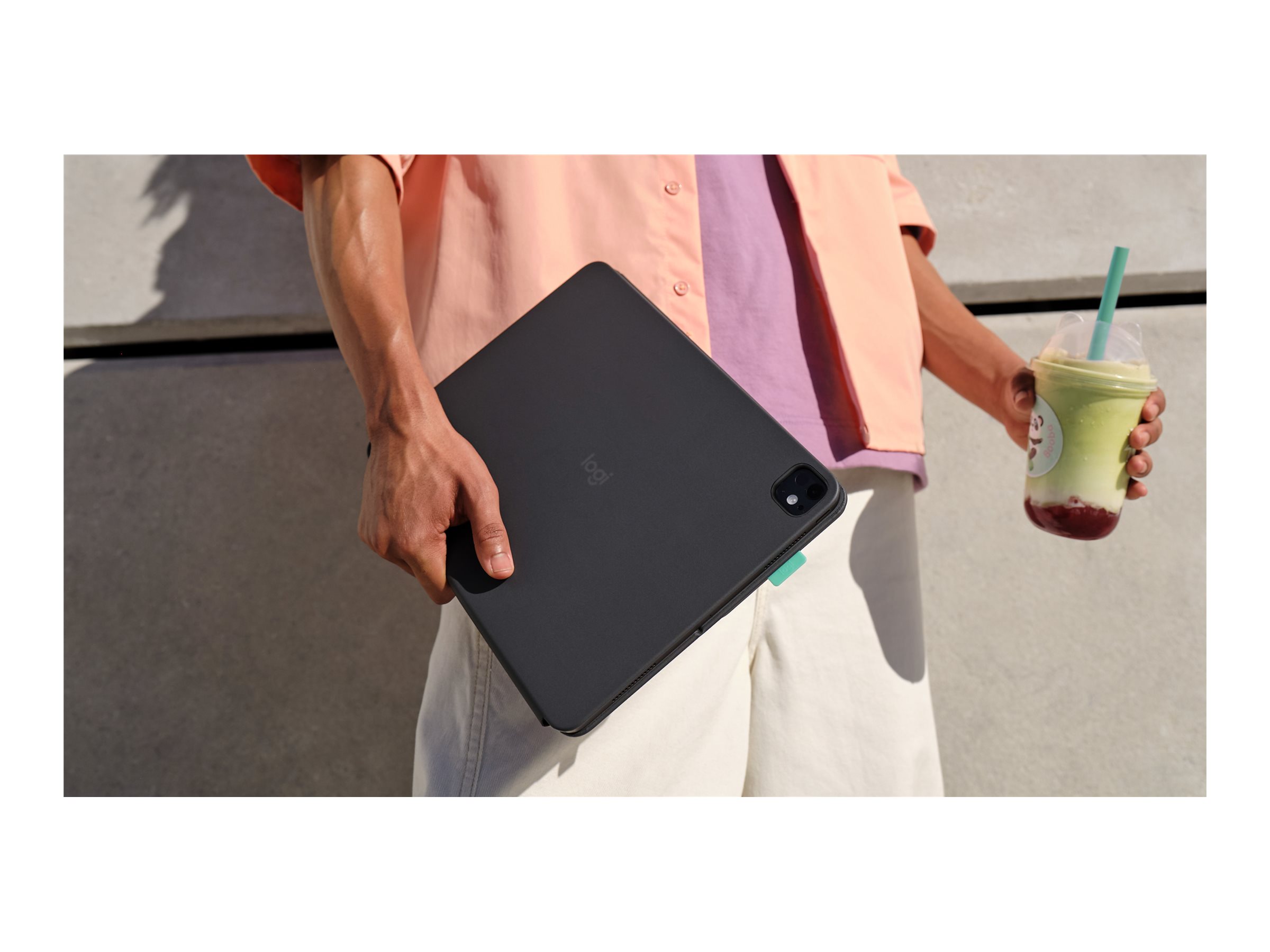 Logitech Flip Folio Tastatur und Foliohülle für iPad Pro/Air 13" QWERTZ Bluetooth Graphite
