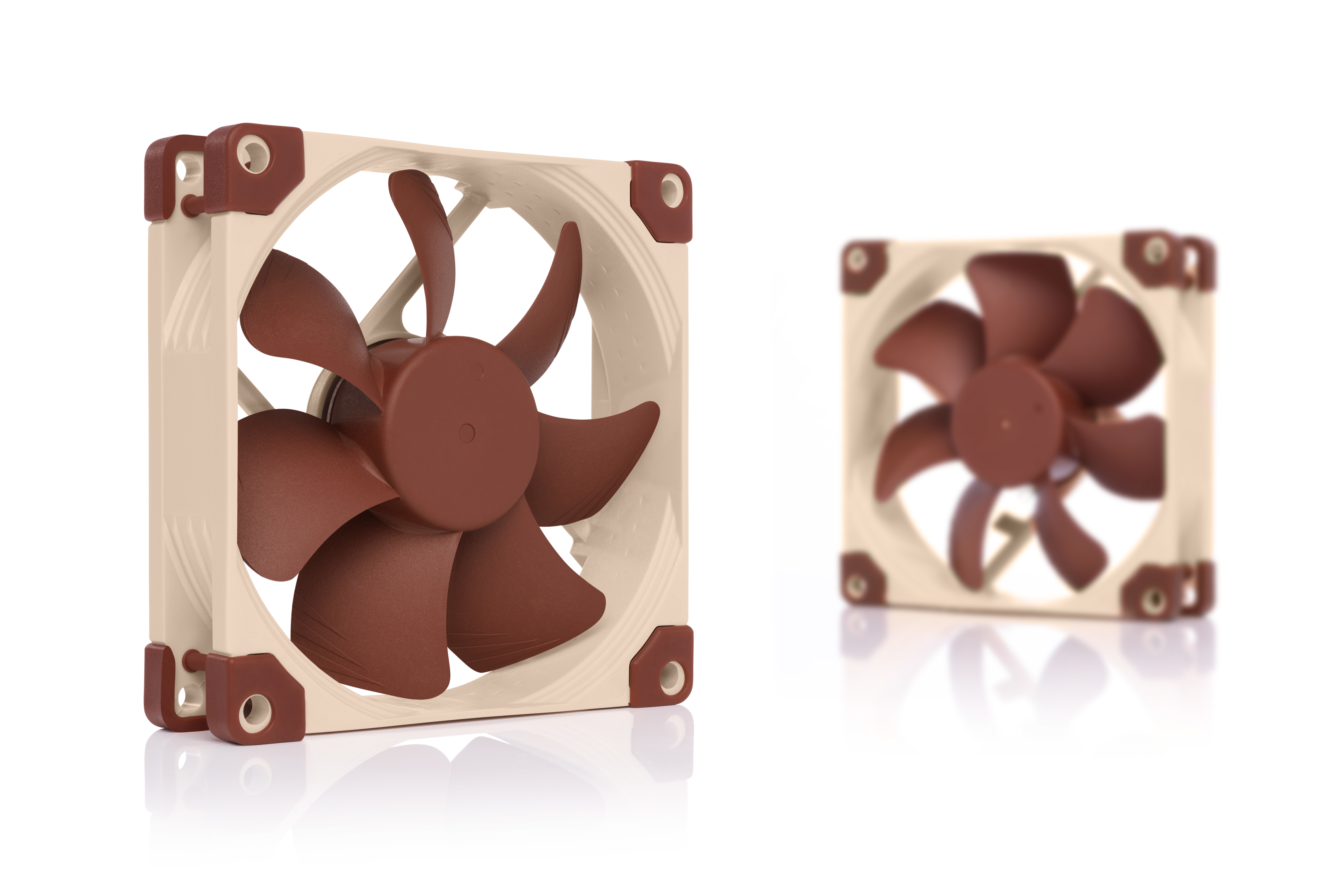 Noctua NF-A14 5V Gehäuselüfter 140 mm Beige, Braun