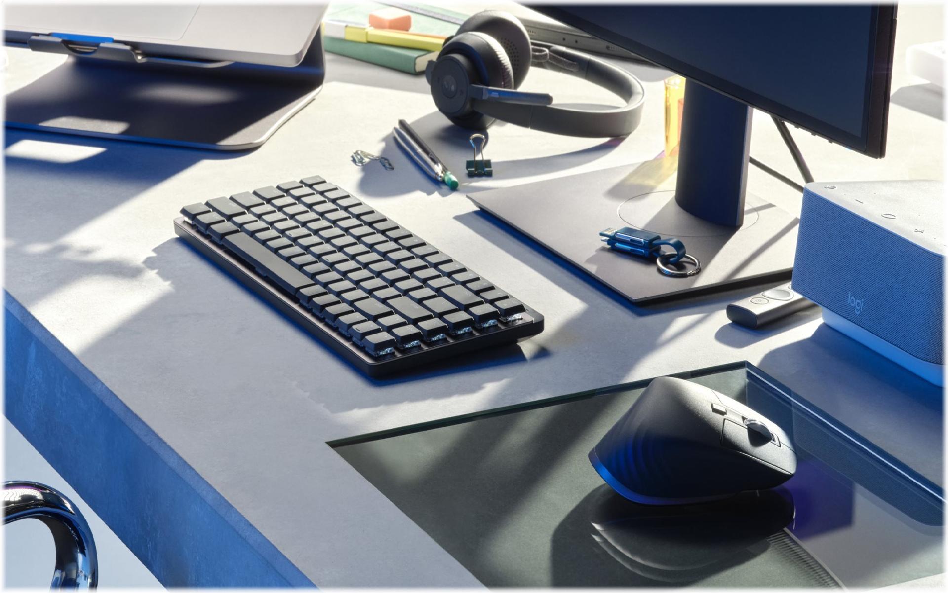 Logitech MX Master 3S Kabellose Maus rechts Bluetooth 8000 DPI Schwarz