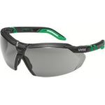 Uvex i-5. Produkttyp: Schutzbrille, Empfohlenes Geschlecht: Beide Geschlechter, Zertifizierung: EN 166, EN 170. Produktfarbe: Schwarz, Grün, Objektivfarbe: Grau, Transparent. Objektivmaterial: Polycarbonat. Linsenstärke: 1,9 mm, Gewicht: 29 g, Breite: 158 mm. Menge pro Packung: 1 Stück(e) (9183041)