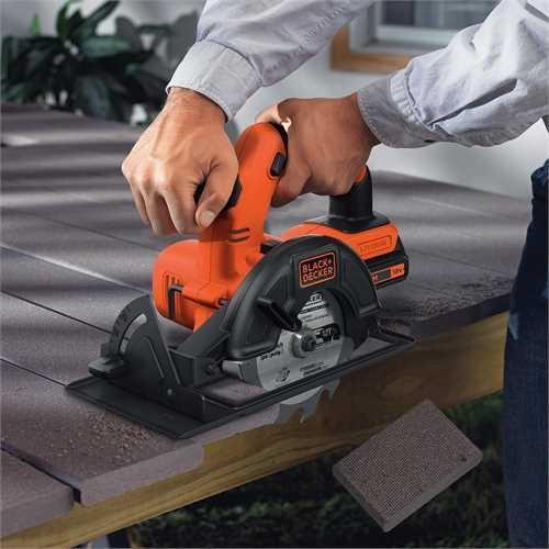 Black & Decker BDCCS18N 3700RPM 18V Lithium-Ion (Li-Ion) Schwarz - Rot Akku-Kreissäge (BDCCS18N-XJ)