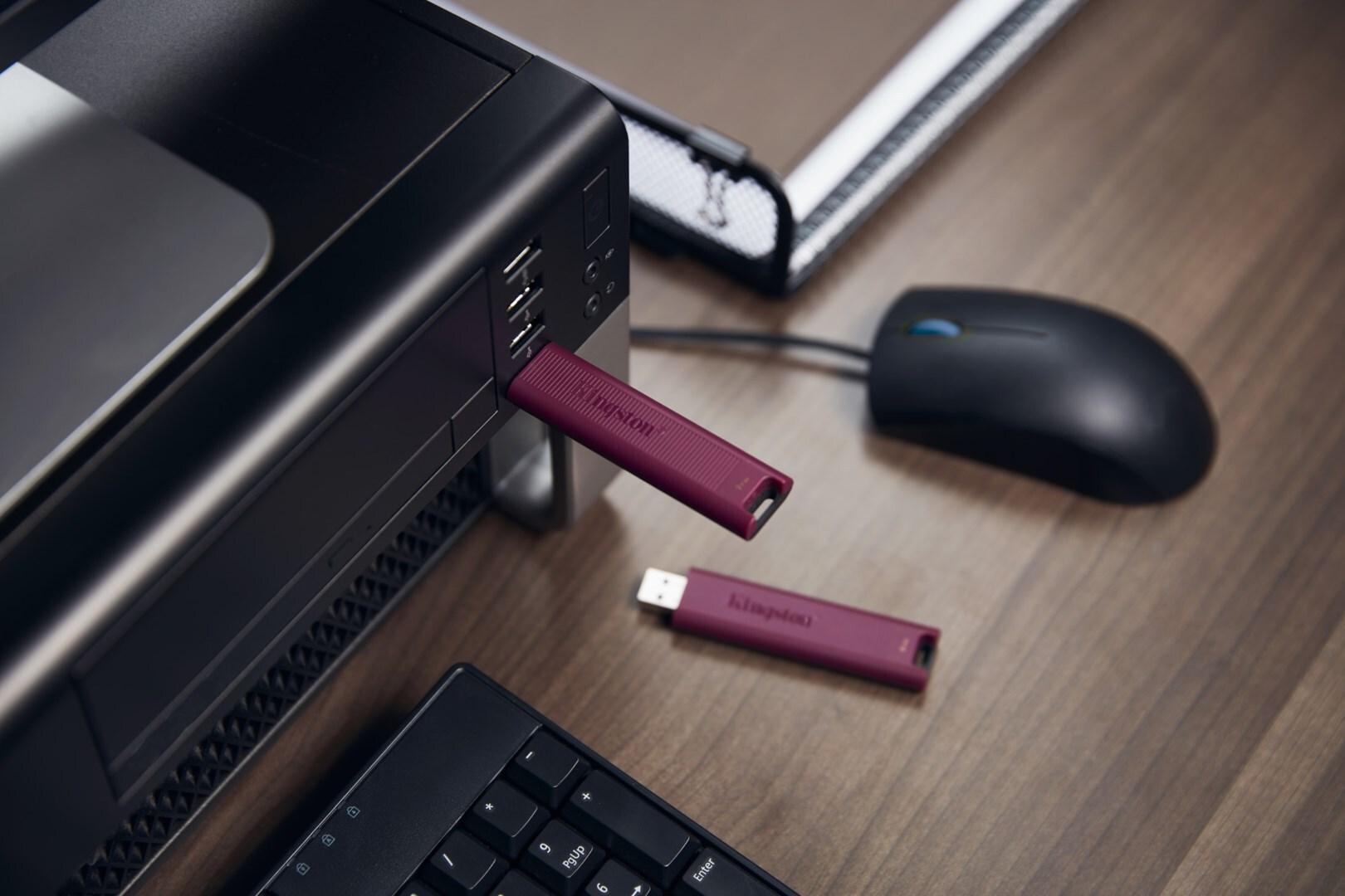 Kingston DataTraveler Max 1 TB USB 3.2 Gen 2 Rot
