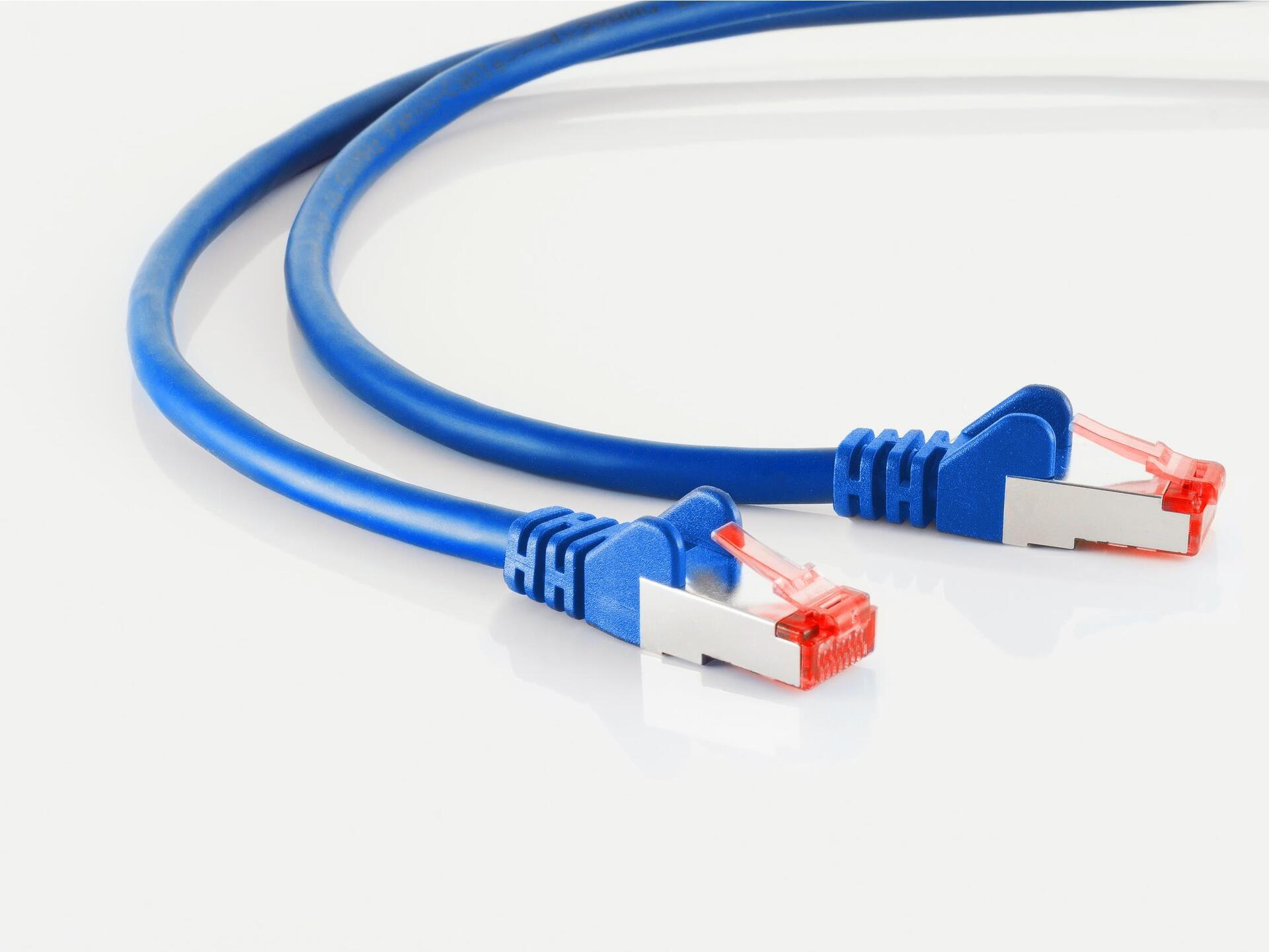 S-CONN Netzwerkkabel-Patchkabel, cat 6A, S/FTP, PIMF, Halogenfrei, GHMT-ZERTIFIZIERT, blau, 15,0m (7