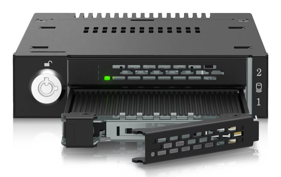 ICY Dock ToughArmor MB834MK-B V2 3.5" M.2 NVMe SSD Mobile Rack Schwarz